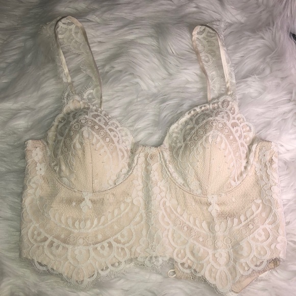 catherine dean Tops - Catherine Deane lace top size 6